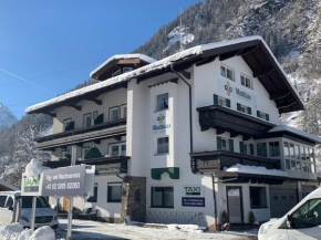 Apart Matthias Mayrhofen